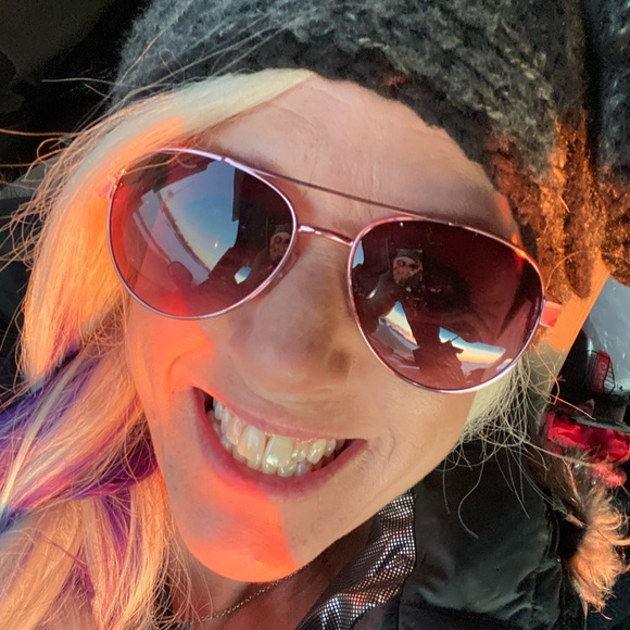 Just being me - Picture 2 of 6